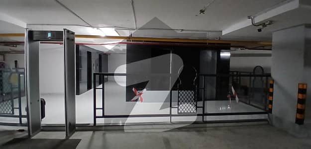 گلبرگ 3 گلبرگ,لاہور میں 3 مرلہ دفتر 75.0 ہزار میں کرایہ پر دستیاب ہے۔