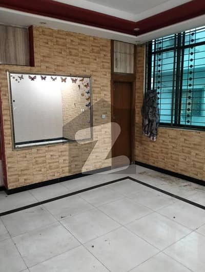 علامہ اقبال ٹاؤن لاہور میں 4 کمروں کا 10 مرلہ مکان 1.9 لاکھ میں کرایہ پر دستیاب ہے۔ علامہ اقبال ٹاؤن لاہور میں 4 کمروں کا 10 مرلہ مکان 1.9 لاکھ میں کرایہ پر دستیاب ہے۔