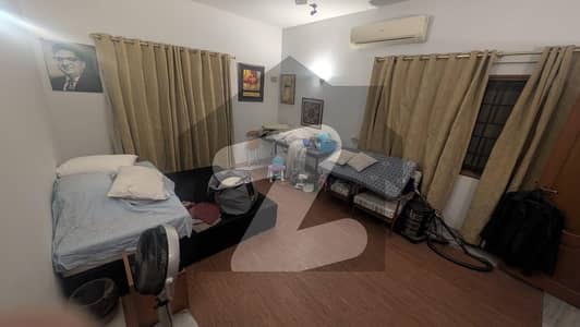 1000 Sq. Yards Luxury Bungalow With Basement Available for Rent, DHA Ph 5.