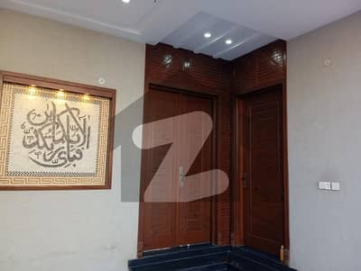 EAST OPEN, 10 MARLA LUXURY HOUSE AVAILABLE FOR SALE