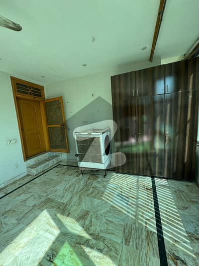1 Room Attached Washroom With Kitchen For Rent Near Emporium Mall Johar Town(Only For Family Or Female)