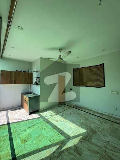 1 Studio Flat For Rent Near Expo Centre and Main Canal Road(Only For Females and Families)