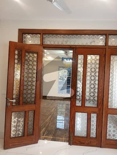 بحریہ ٹاؤن فیز 7 بحریہ ٹاؤن راولپنڈی,راولپنڈی میں 3 کمروں کا 1 کنال بالائی پورشن 90.0 ہزار میں کرایہ پر دستیاب ہے۔