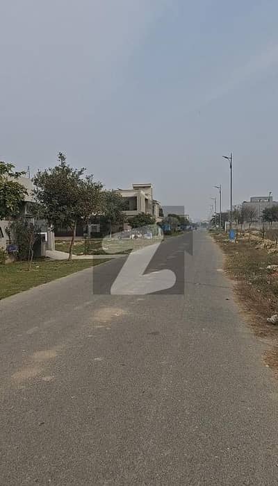 5 Marla Plot For Sale Back Park Urgent Sale