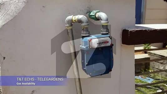 7 Marla plot available for sale in sector F-17