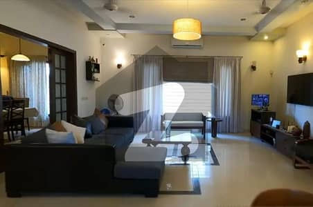 Bungalow For Rent 450yards Best Designer Architect Naseem Najmi