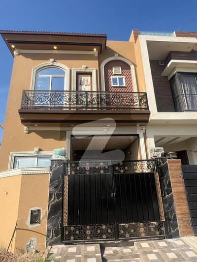 الکبیر ٹاؤن - فیز 2 الکبیر ٹاؤن,رائیونڈ روڈ,لاہور میں 3 کمروں کا 3 مرلہ مکان 1.65 کروڑ میں برائے فروخت۔