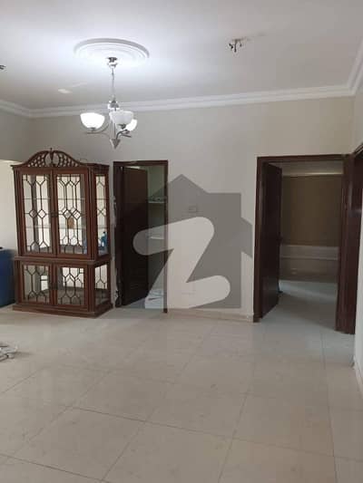 2 Kanal 3 Marla Facing Park Old Bungalow Near Qarshi Road/CBD Gulberg