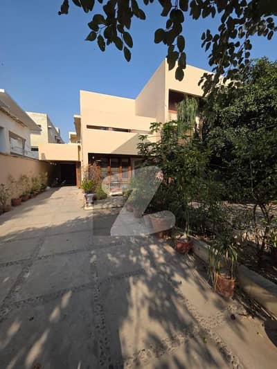 FRESHLY RENOVATED SPANISH VILLA | DUAL-UNIT PREMIUM DESIGN | IN DHA PHASE 5