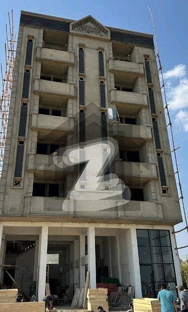 A 700 Square Feet Flat In Karachi Is On The Market For Sale