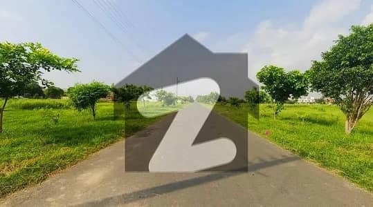 9.28 Marla Plot Facing Kanal Plot