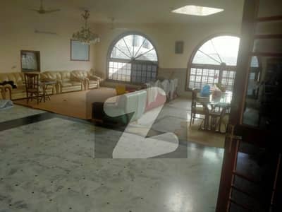 Massive 1000 Sq. Yard Independent Bungalow Clifton Block 7  Full Bungalow: Entire 1000 Sq. Yard property for 15 Lacs (Negotiable).    Independent Portions: Ground or Upper portion available separately for 7.5 Lacs each.