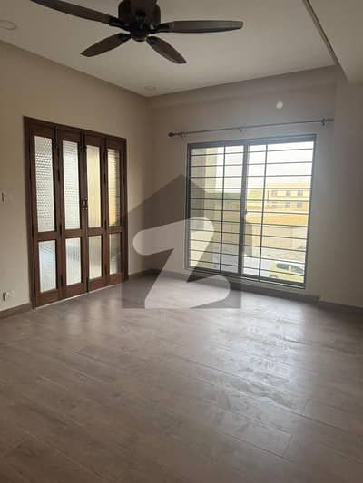 فیڈرل بی ایریا ۔ بلاک 10 فیڈرل بی ایریا,کراچی میں 3 کمروں کا 1 کنال بالائی پورشن 1.8 لاکھ میں کرایہ پر دستیاب ہے۔