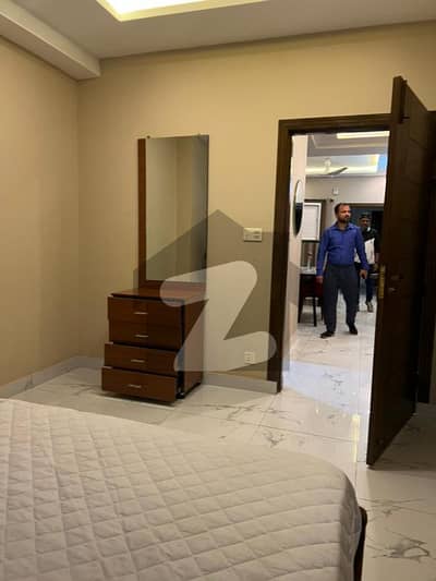 2 BED FLAT FOR SALE IN RIVER GARDEN WITH LIFT