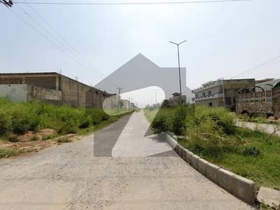 آئی 11/2 آئی ۔ 11,اسلام آباد میں 7 مرلہ رہائشی پلاٹ 2.25 کروڑ میں برائے فروخت۔