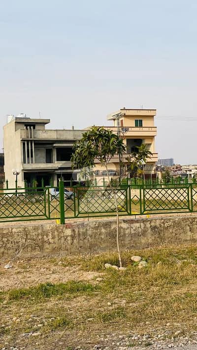 6 MARLA PLOT FOR SALE ON REASONABLE PRICE