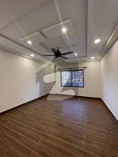 فیڈرل بی ایریا ۔ بلاک 12 فیڈرل بی ایریا,کراچی میں 5 کمروں کا 8 مرلہ مکان 4.6 کروڑ میں برائے فروخت۔