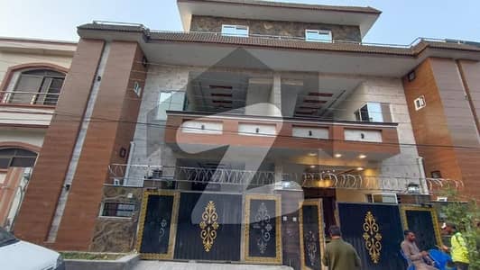 صنوبر سٹی۔ گرین ولاز صنوبر سٹی,اڈیالہ روڈ,راولپنڈی میں 4 کمروں کا 5 مرلہ مکان 1.65 کروڑ میں برائے فروخت۔