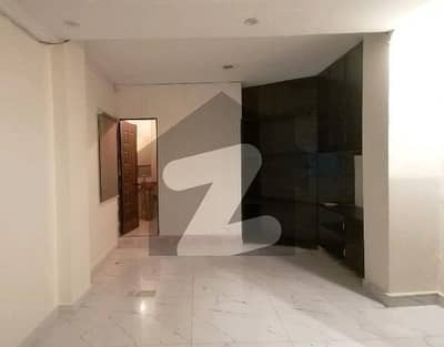 4 Marla Flat In Only Rs. 40000