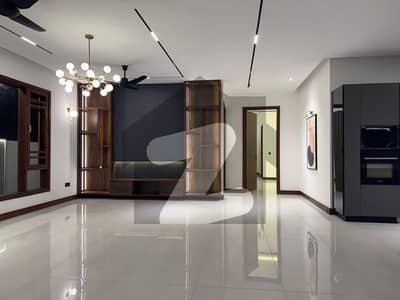 DHA Phase 5 House Sized 500 Square Yards For sale