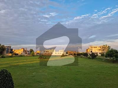 اے ڈبلیو ٹی فیز 2 اے ڈبلیو ٹی آرمی ویلفیئر ٹرسٹ,رائیونڈ روڈ,لاہور میں 1 کنال رہائشی پلاٹ 1.9 کروڑ میں برائے فروخت۔