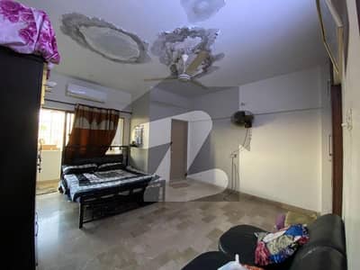 Prime Location 400 Square Yards House For sale In Karachi