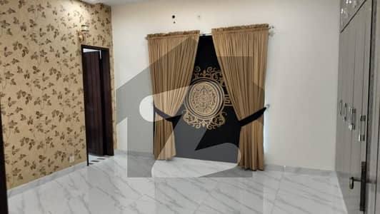 Lower Portion Of 10 Marla Is Available In Contemporary Neighborhood Of Bahria Town