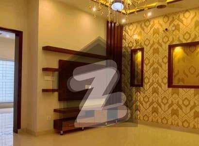 10 Marla Upper Portion Is Available In Bahria Town - Sector E