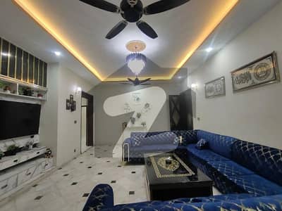 واپڈا ٹاؤن لاہور میں 7 کمروں کا 2 کنال مکان 14.0 کروڑ میں برائے فروخت۔