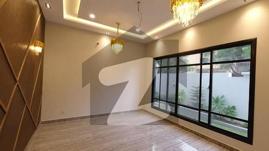 گلشنِ اقبال - بلاک 6 گلشنِ اقبال,گلشنِ اقبال ٹاؤن,کراچی میں 3 کمروں کا 16 مرلہ مکان 8.9 کروڑ میں برائے فروخت۔ گلشنِ اقبال - بلاک 6 گلشنِ اقبال,گلشنِ اقبال ٹاؤن,کراچی میں 3 کمروں کا 16 مرلہ مکان 8.9 کروڑ میں برائے فروخت۔