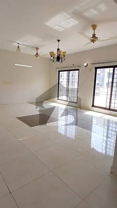 3 Bed Room Apartments For Sale in Askari 11 Lahore 3 Bed Room Apartments For Sale in Askari 11 Lahore