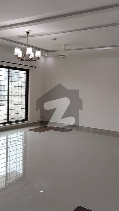 Barnd New 3 Bed Room Apartments For Sale in Askari 11