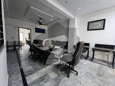 جوہر ٹاؤن لاہور میں 2 کمروں کا 4 مرلہ دفتر 75.0 ہزار میں کرایہ پر دستیاب ہے۔ جوہر ٹاؤن لاہور میں 2 کمروں کا 4 مرلہ دفتر 75.0 ہزار میں کرایہ پر دستیاب ہے۔