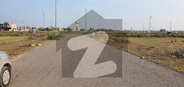 ڈی ایچ اے فیز9 پریزم - بلاک ای ڈی ایچ اے فیز9 پریزم,ڈی ایچ اے ڈیفینس,لاہور میں 1 کنال رہائشی پلاٹ 2.45 کروڑ میں برائے فروخت۔