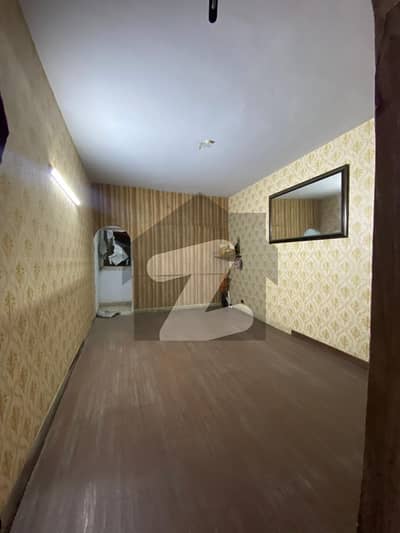 2 Bed dd apt for Rent 4th floor Gulshan e Iqbal Block 4 2 Bed dd apt for Rent 4th floor Gulshan e Iqbal Block 4