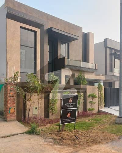 20 MARLA ELEGANT AND FULLY MAINTAINED SUPER HOT LOCATED BUNGALOW IS AVAILABLE IN THE BEST BLOCK OF DHA LAHORE