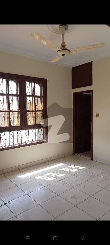 ڈی ایچ اے فیز 7 ایکسٹینشن ڈی ایچ اے ڈیفینس,کراچی میں 3 کمروں کا 4 مرلہ مکان 4.1 کروڑ میں برائے فروخت۔