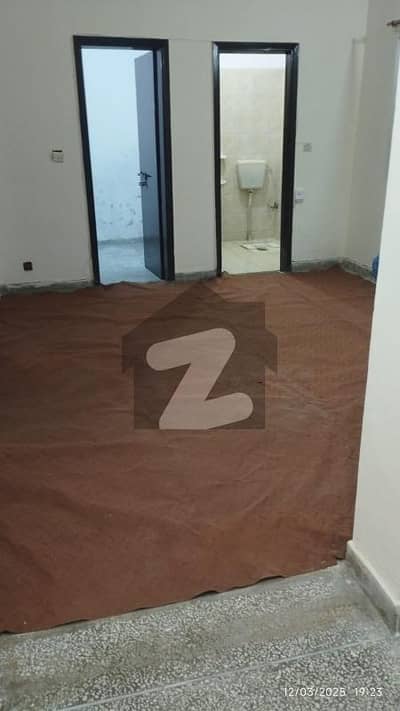 G11/3 Ground Floor Flat For Rent