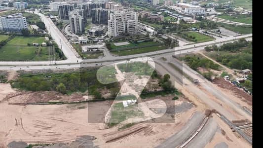 مارگلہ آرچرڈ اسلام آباد میں 8 مرلہ کمرشل پلاٹ 15.98 کروڑ میں برائے فروخت۔