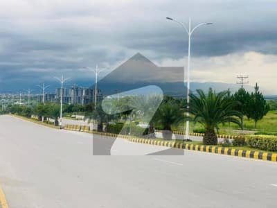 گلبرگ ریزیڈنشیا - بلاک جے گلبرگ ریزیڈنشیا,گلبرگ,اسلام آباد میں 10 مرلہ رہائشی پلاٹ 1.99 کروڑ میں برائے فروخت۔