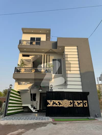 بنی گالہ اسلام آباد میں 3 کمروں کا 5 مرلہ مکان 1.45 کروڑ میں برائے فروخت۔