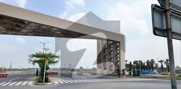 Prime Location 5 Marla Plot for Sale in DHA 9 Prism