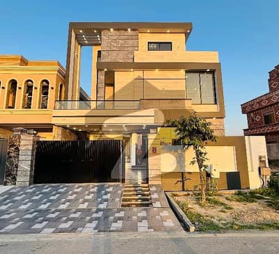 رئیل پام سٹی ایمن آباد موڑ,گوجرانوالہ میں 5 کمروں کا 10 مرلہ مکان 4.0 کروڑ میں برائے فروخت۔ رئیل پام سٹی ایمن آباد موڑ,گوجرانوالہ میں 5 کمروں کا 10 مرلہ مکان 4.0 کروڑ میں برائے فروخت۔