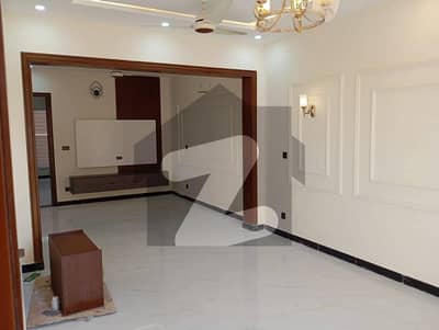 1 Kanal Upper Portion Available For Rent With Solar Installed On Ideal Location Of I8