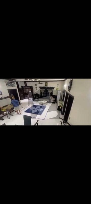 بہادر آباد گلشنِ اقبال ٹاؤن,کراچی میں 5 کمروں کا 10 مرلہ مکان 12.5 کروڑ میں برائے فروخت۔ بہادر آباد گلشنِ اقبال ٹاؤن,کراچی میں 5 کمروں کا 10 مرلہ مکان 12.5 کروڑ میں برائے فروخت۔