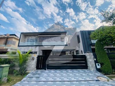 1 Kanal Beautifully Designed Modern House upper portion for Rent in DHA Phase 8 Ex Air Avenue