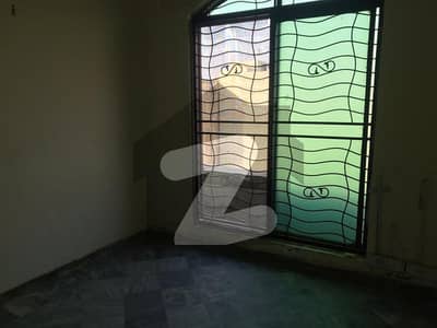 2 marla sector shop urgent for sle phase8