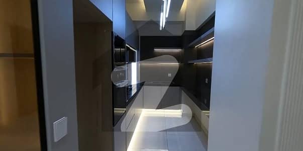 Property For sale In Clifton - Block 2 Karachi Is Available Under Rs. 75000000