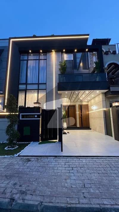 بحریہ آرچرڈ فیز 1 بحریہ آرچرڈ,لاہور میں 3 کمروں کا 5 مرلہ مکان 2.25 کروڑ میں برائے فروخت۔ بحریہ آرچرڈ فیز 1 بحریہ آرچرڈ,لاہور میں 3 کمروں کا 5 مرلہ مکان 2.25 کروڑ میں برائے فروخت۔