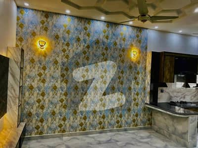 سٹی ہاؤسنگ سوسائٹی گوجرانوالہ میں 5 کمروں کا 10 مرلہ مکان 1.2 لاکھ میں کرایہ پر دستیاب ہے۔